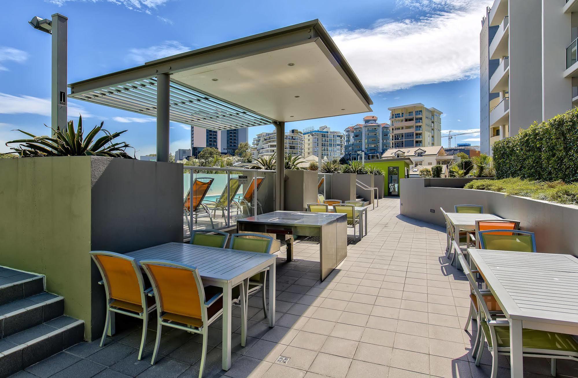 Skd Suites Brisbane Bagian luar foto