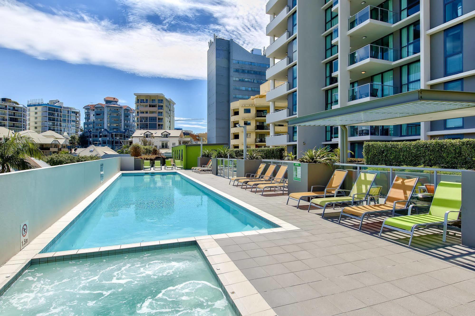 Skd Suites Brisbane Bagian luar foto
